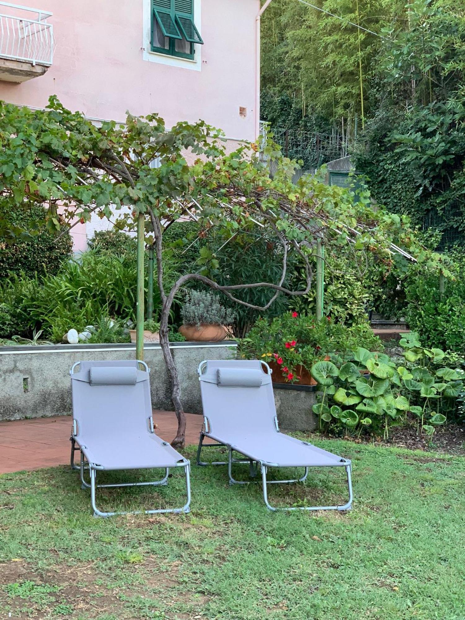 Caligo Bed and Breakfast La Spezia Exteriör bild